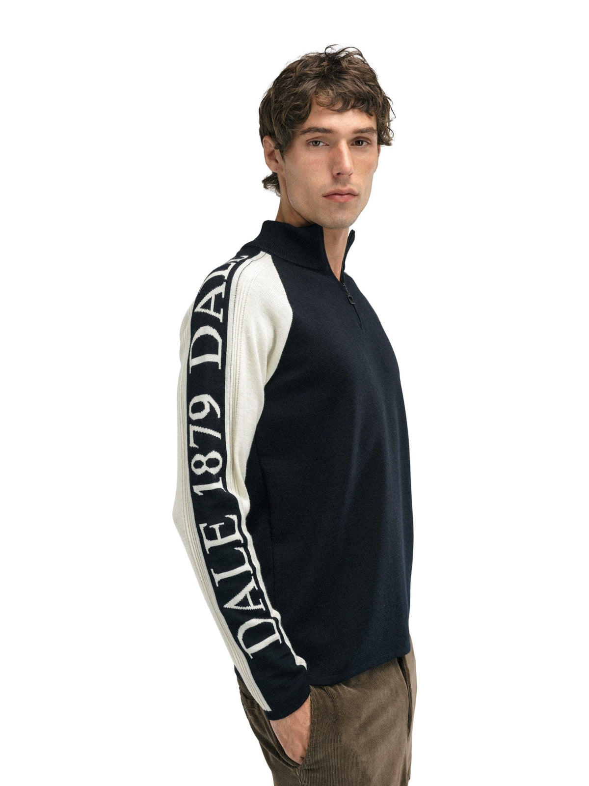 Dale of Norway Men Skarstind 1879 Masc Sweater Black Offwhite