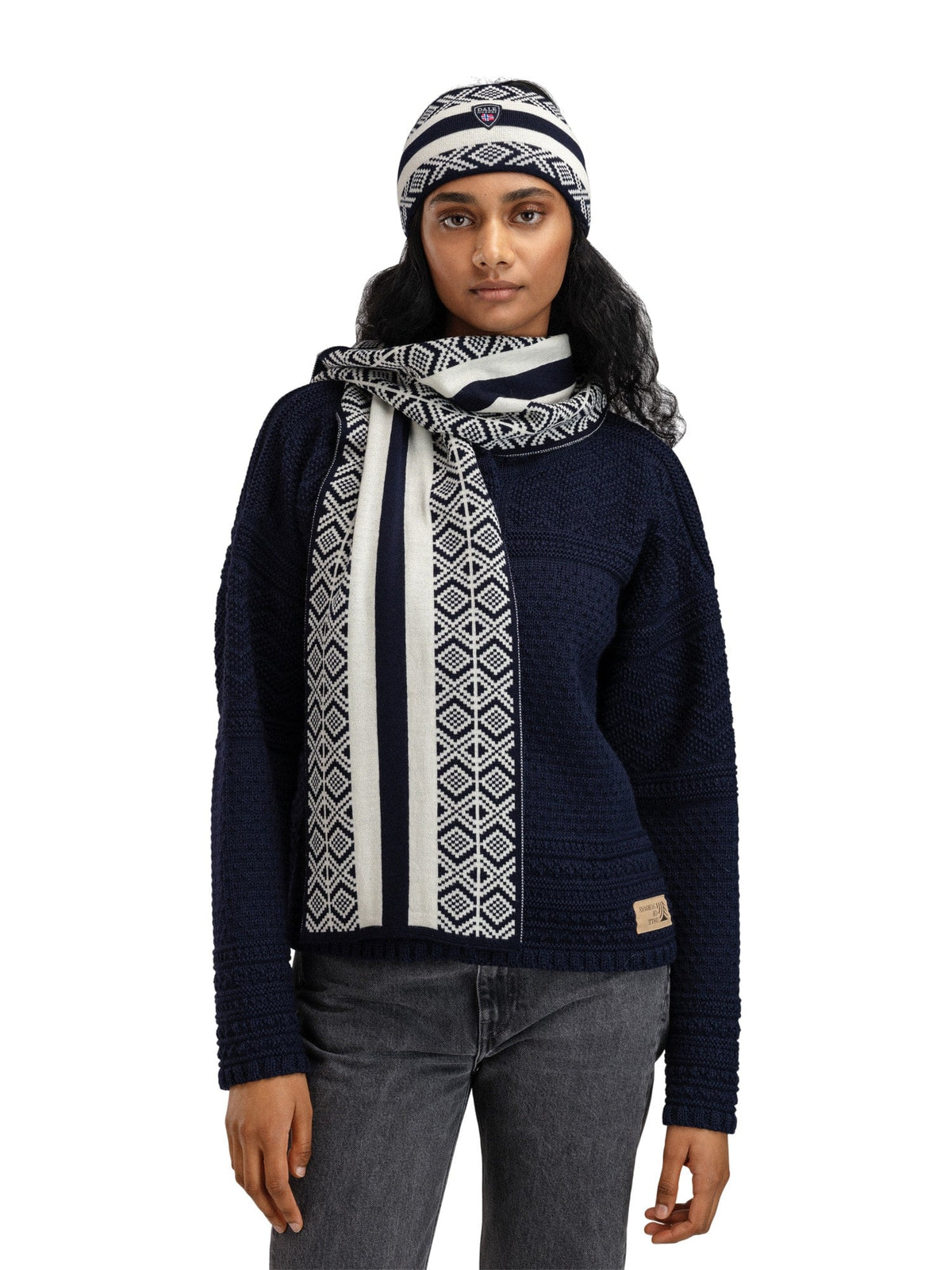 Dale of Norway Men 2026 Cortina Scarf Navy